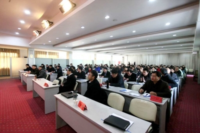 徐工信息受邀參加新沂市工業(yè)企業(yè)兩化深度融合專(zhuān)題培訓(xùn)會(huì)，提供專(zhuān)業(yè)信息咨詢(xún)服務(wù)